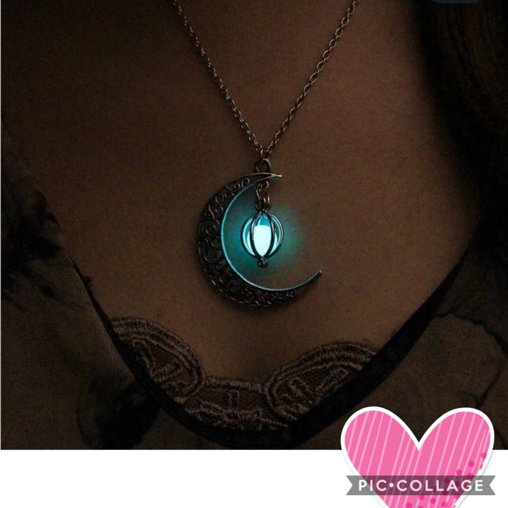 Glowing moon necklace